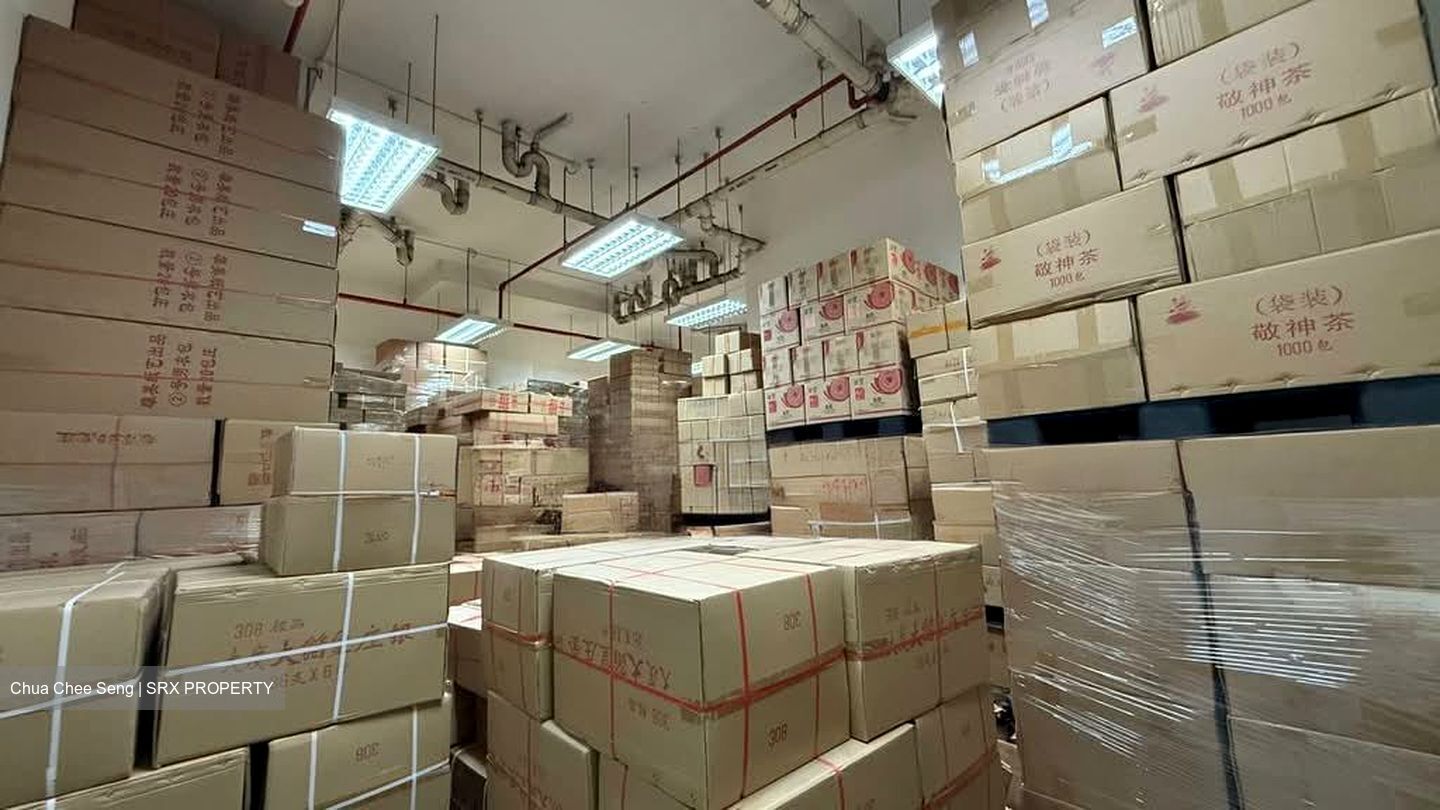 Pantech Business Hub (D5), Factory #564598351